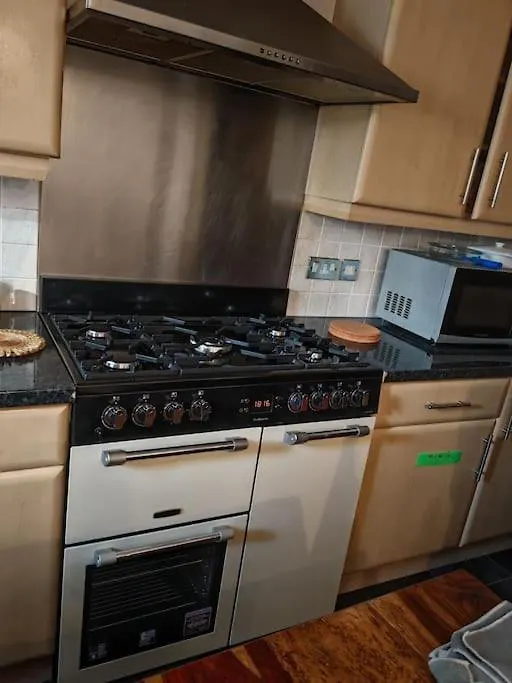 Fabulous Room Near Bournemouth Hospital United Kingdom
